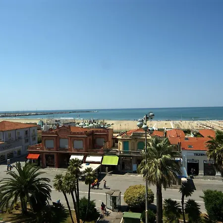 Liberty Viareggio