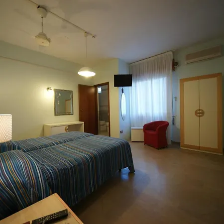 リベルティ 3* ヴィアレッジョ